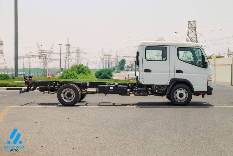 2026 Mitsubishi Fuso Canter thumbnail 8