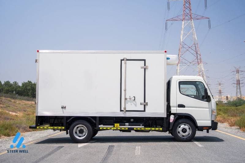 2026 Mitsubishi Fuso Canter STD thumbnail 3