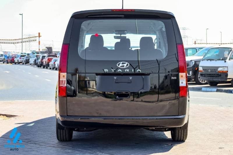 2024 Hyundai Staria COMFORT thumbnail 4