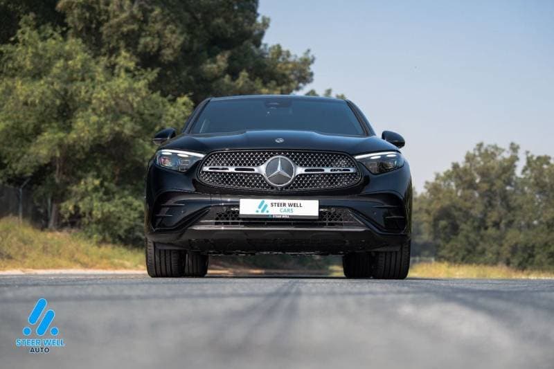 2026 Mercedes Benz GLC Coupe 200 thumbnail 2