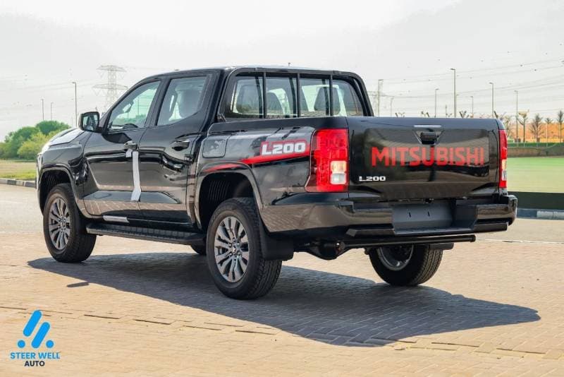 2027 Mitsubishi L200 GLS PLUS thumbnail 6