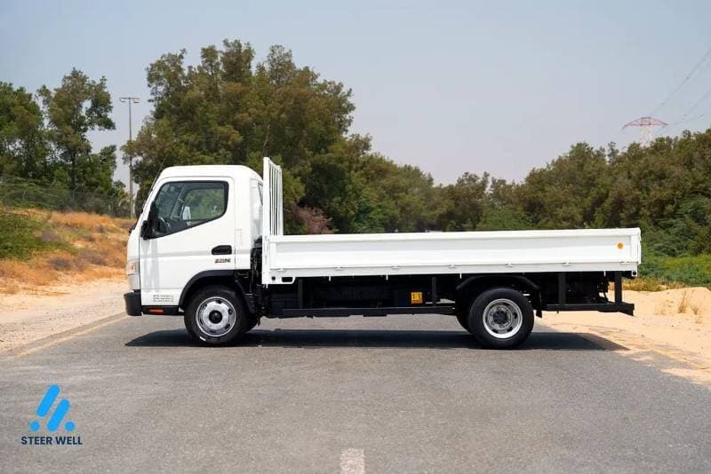 2022 Mitsubishi Fuso Canter STD thumbnail 4