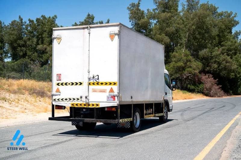 2021 Mitsubishi Fuso Canter STD thumbnail 8
