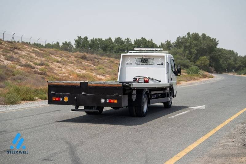 2026 Mitsubishi Fuso Canter STANDARD thumbnail 6