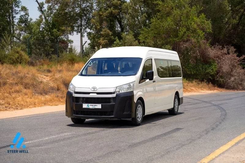 2020 Toyota Hiace GL thumbnail 3