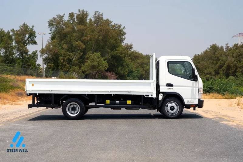 2022 Mitsubishi Canter STANDARD thumbnail 5
