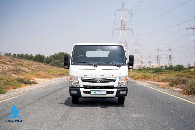 2024 Mitsubishi Canter STANDARD thumbnail 2