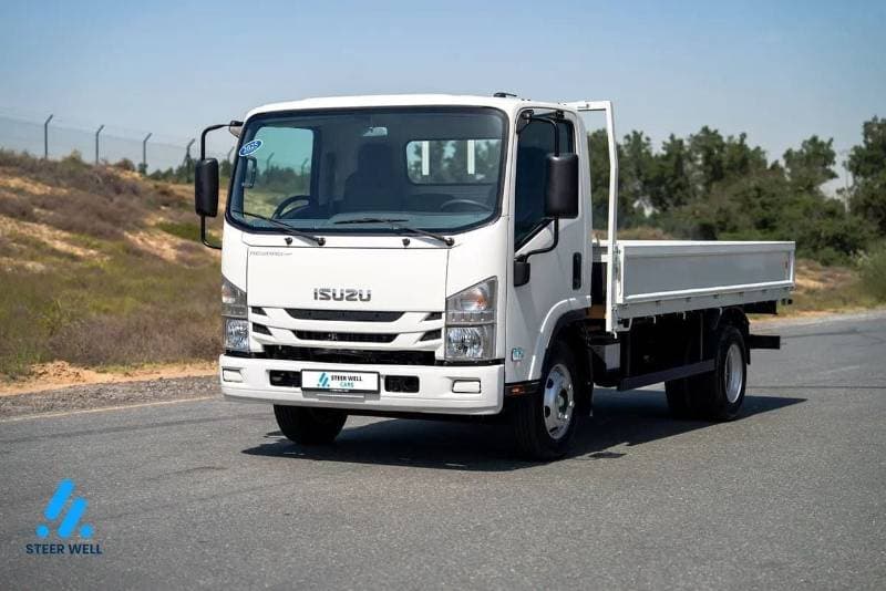 2025 Isuzu NPR