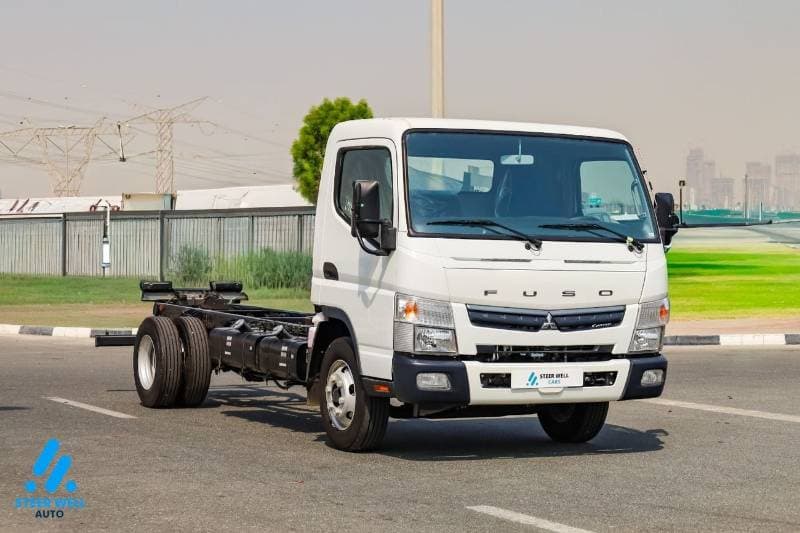 2025 Mitsubishi Canter STANDARD