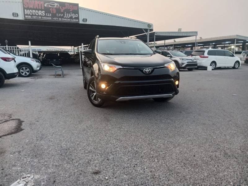 2018 Toyota RAV4 thumbnail 4