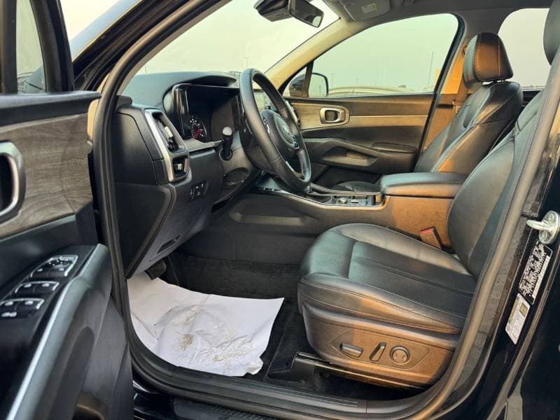 2021 Kia Sorento EX thumbnail 8