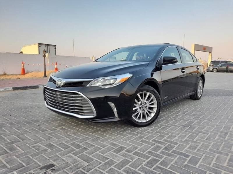 2018 Toyota Avalon thumbnail 2