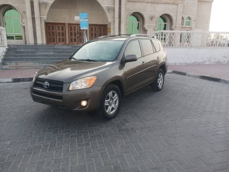 2011 Toyota RAV4 BASE thumbnail 2
