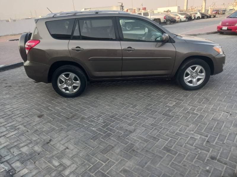 2011 Toyota RAV4 BASE thumbnail 7