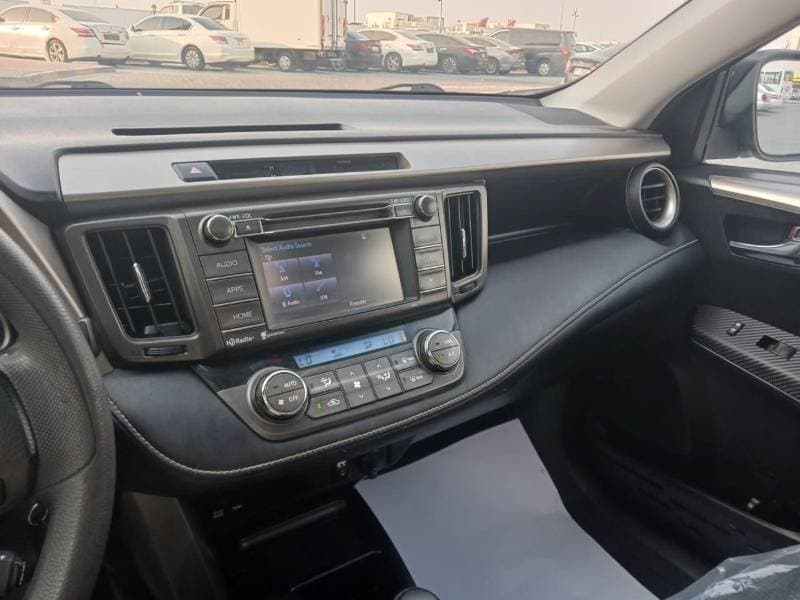 2015 Toyota RAV4 thumbnail 7