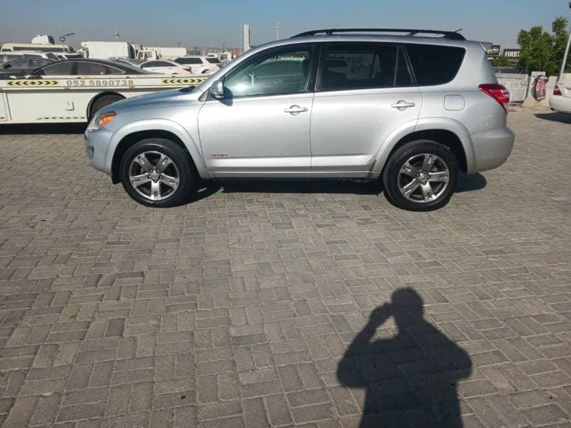 2011 Toyota RAV4 TOP thumbnail 2