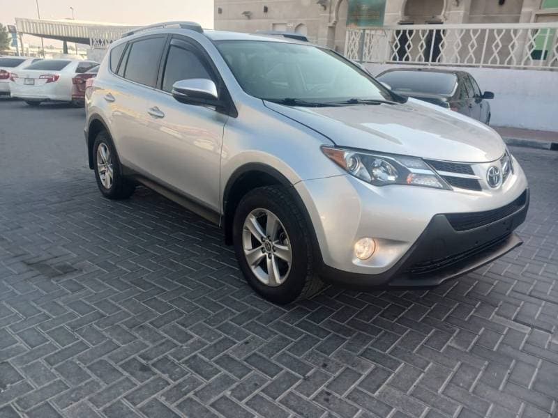 2015 Toyota RAV4 thumbnail 3