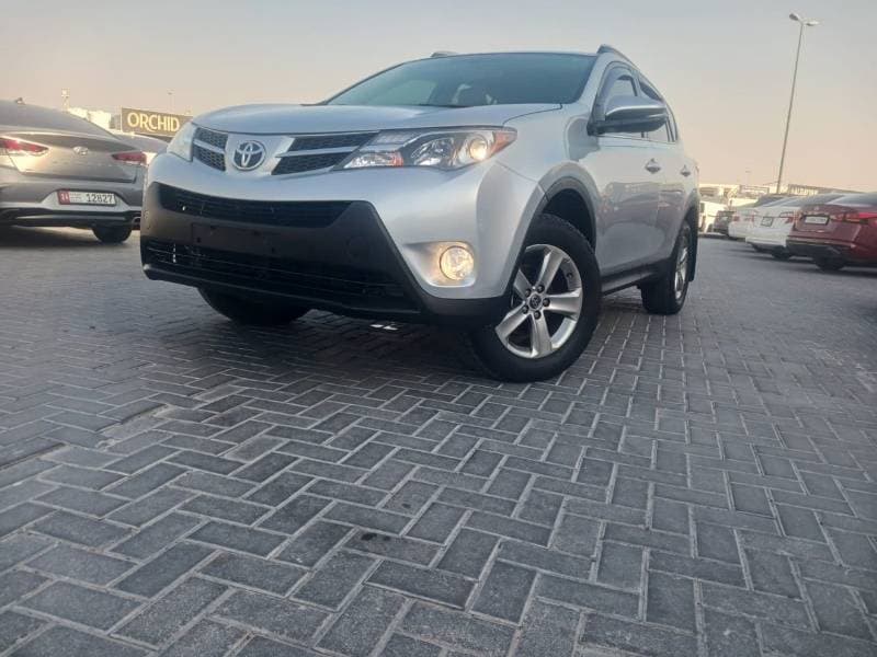 2015 Toyota RAV4 thumbnail 4
