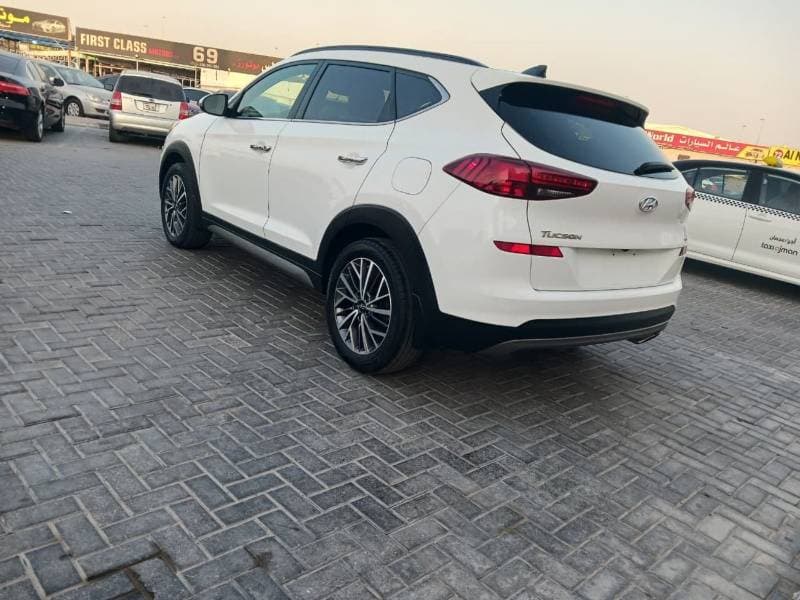 2020 Hyundai Tucson thumbnail 4