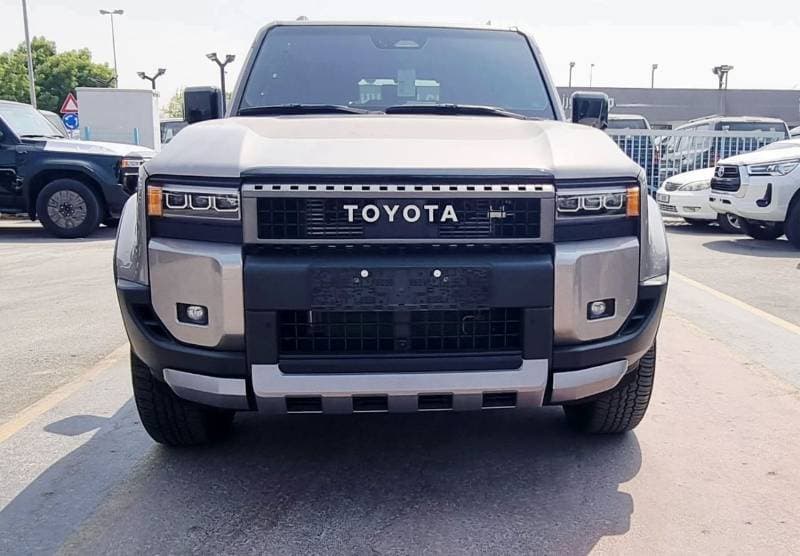 2026 Toyota Prado ADVENTURE thumbnail 4