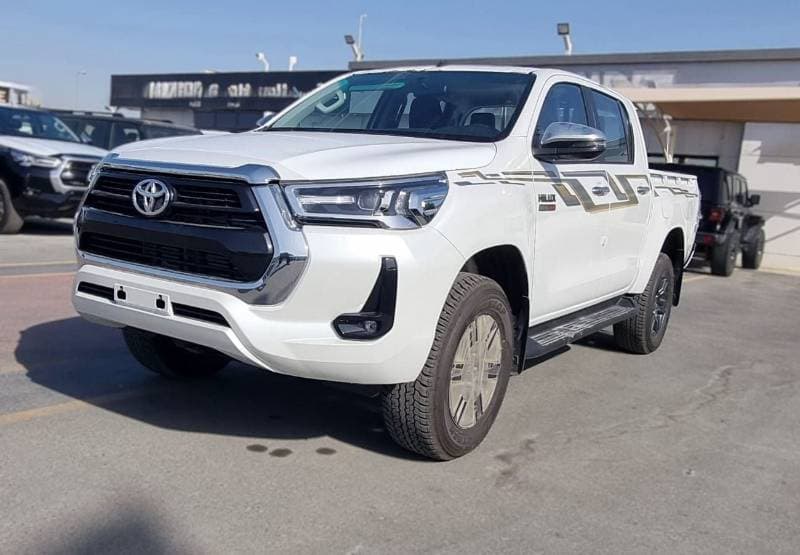 2026 Toyota Hilux SR5