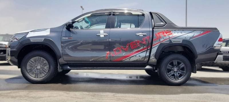 2026 Toyota Hilux ADVENTURE thumbnail 5