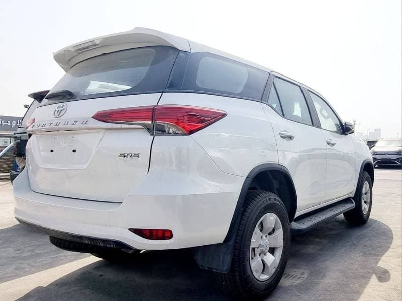 2025 Toyota Fortuner EXR thumbnail 6