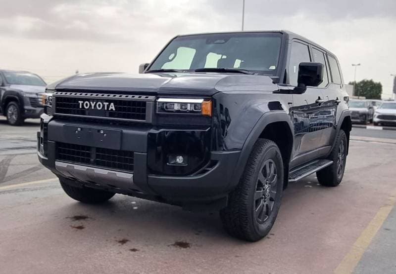 2026 Toyota Prado VXR thumbnail 2