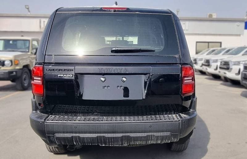 2026 Toyota Prado URBAN thumbnail 5