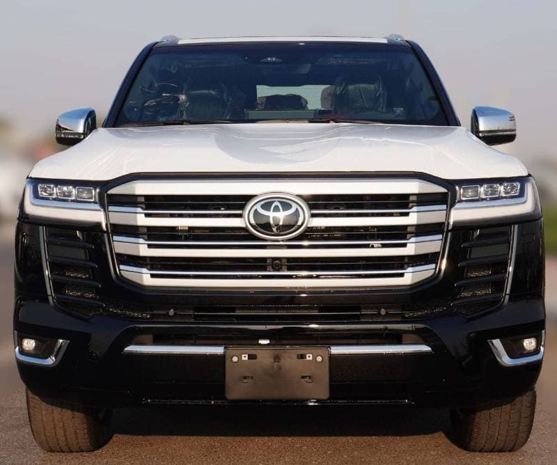 2026 Toyota Land Cruiser VXR thumbnail 2