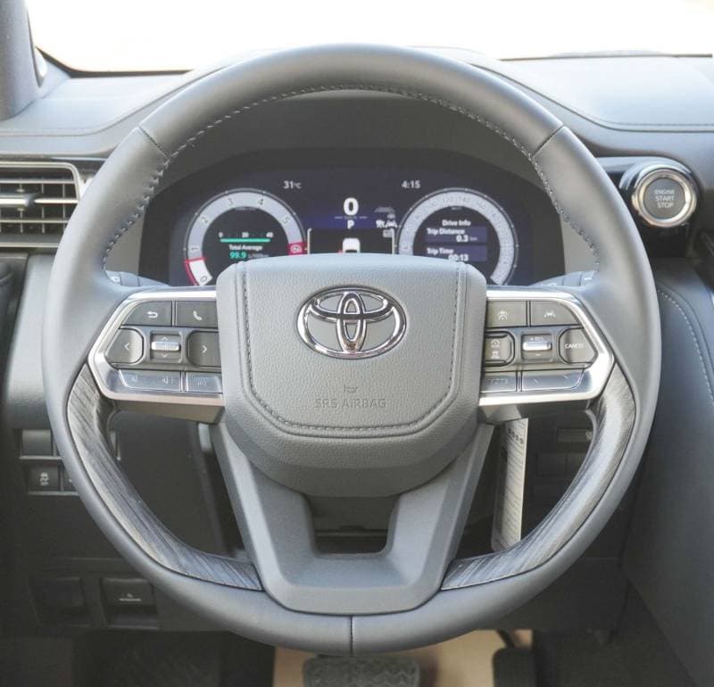 2026 Toyota Land Cruiser VXR thumbnail 8