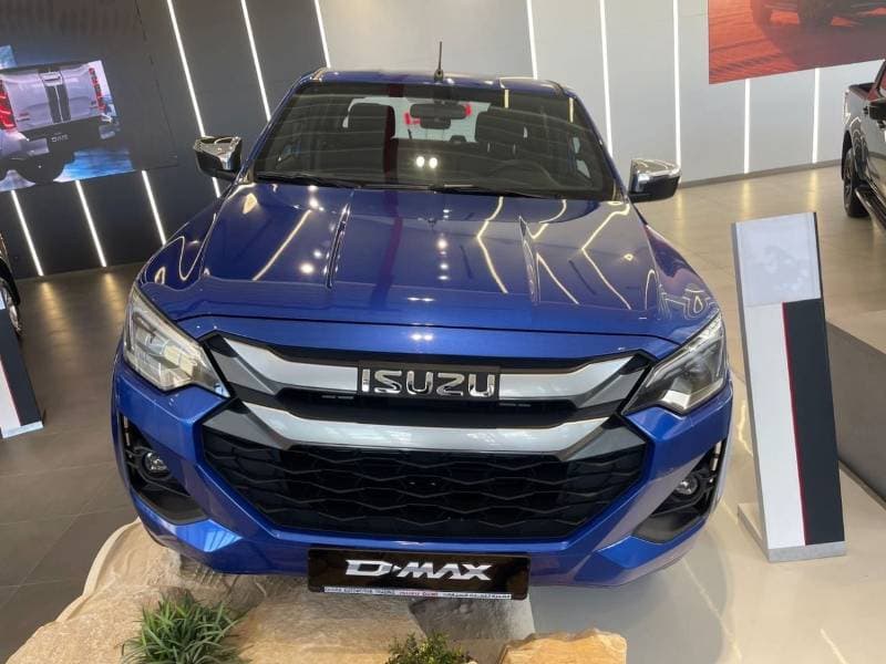 2027 Isuzu D MAX ISUZU D MAX 3.0 LS Crew Cab 44 Automatic thumbnail 4