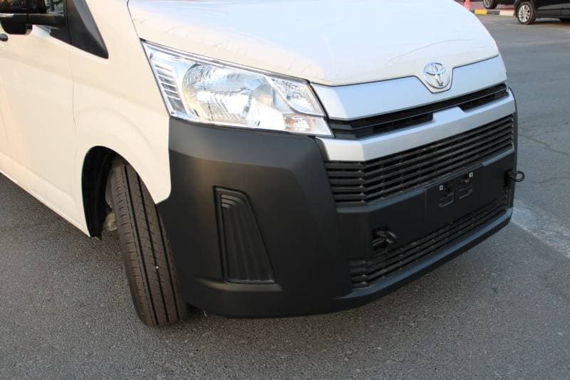2026 Toyota Hiace 2.8L VAN Manual Diesel FWD 9+ 4 Door thumbnail 3