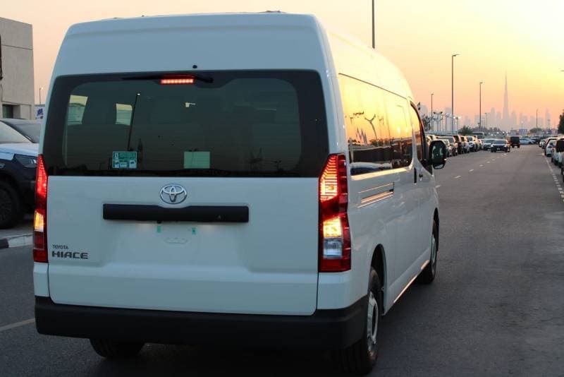 2026 Toyota Hiace 2.8L VAN Manual Diesel FWD 9+ 4 Door thumbnail 7