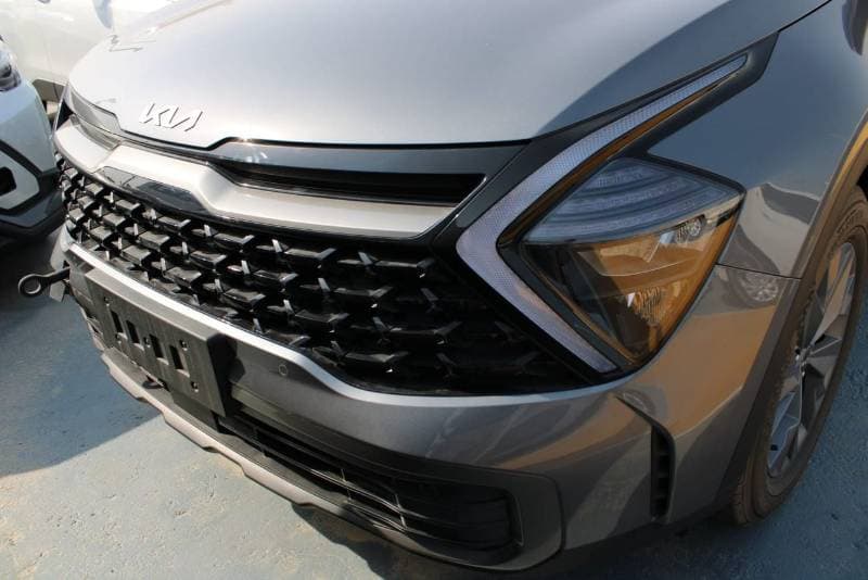 2026 Kia Sportage L DLX thumbnail 3