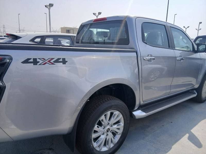 2027 Isuzu D MAX thumbnail 4
