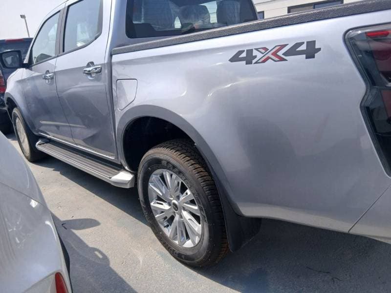2027 Isuzu D MAX thumbnail 5
