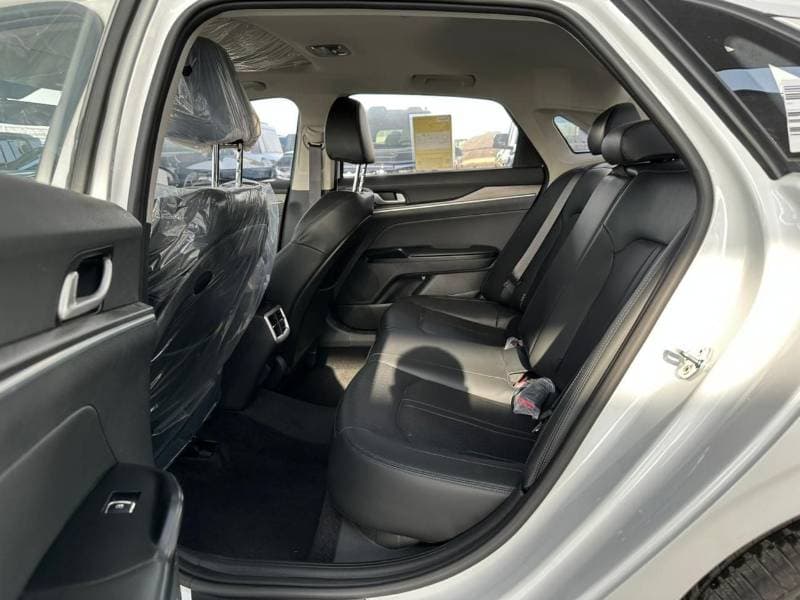 2025 Kia K5 EX thumbnail 4