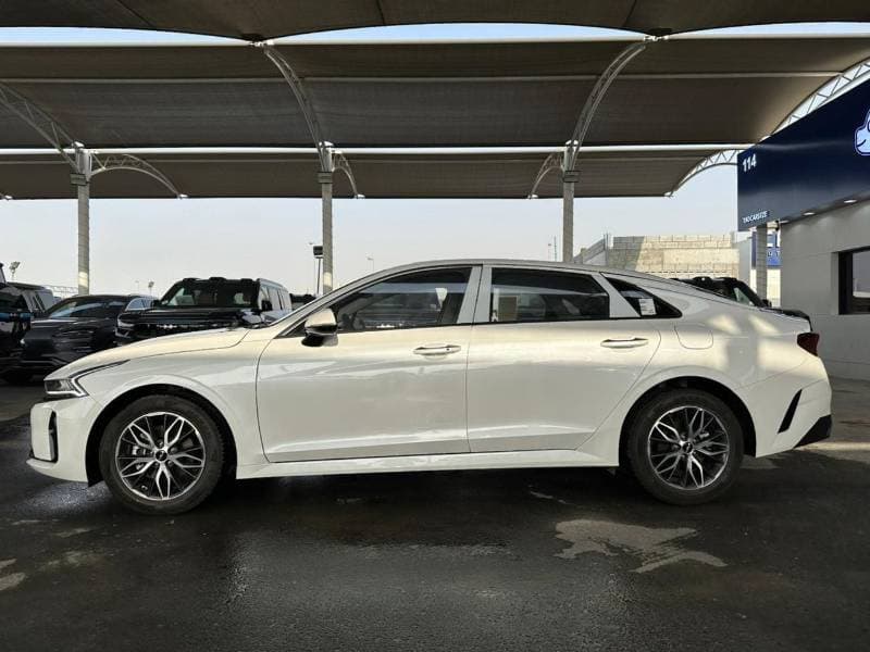 2025 Kia K5 EX thumbnail 5