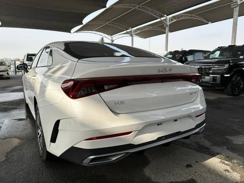 2025 Kia K5 EX thumbnail 6