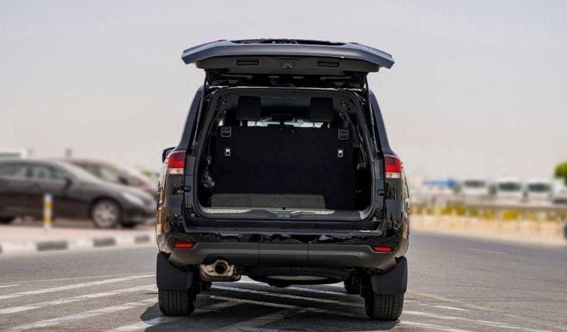 2025 Toyota Land Cruiser GXR thumbnail 6
