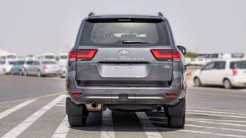 2024 Toyota Land Cruiser VX thumbnail 7