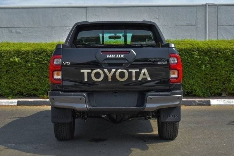 2024 Toyota Hilux ADVENTURE thumbnail 3