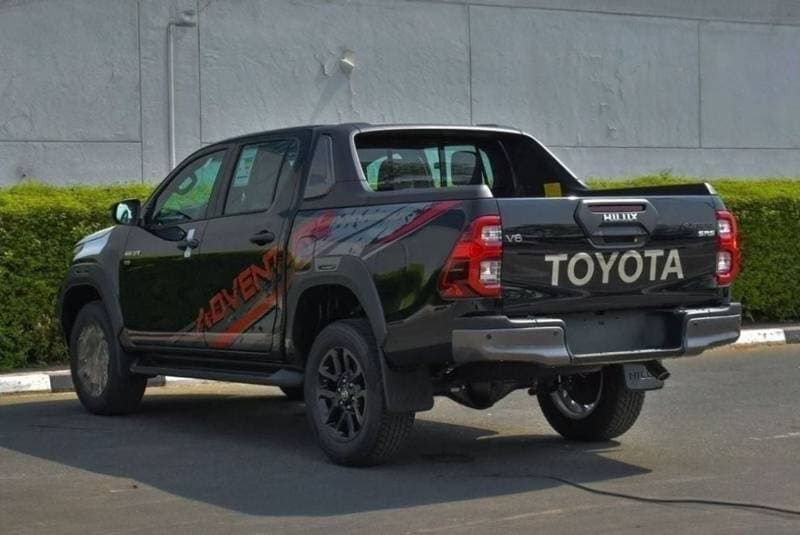 2024 Toyota Hilux ADVENTURE thumbnail 7
