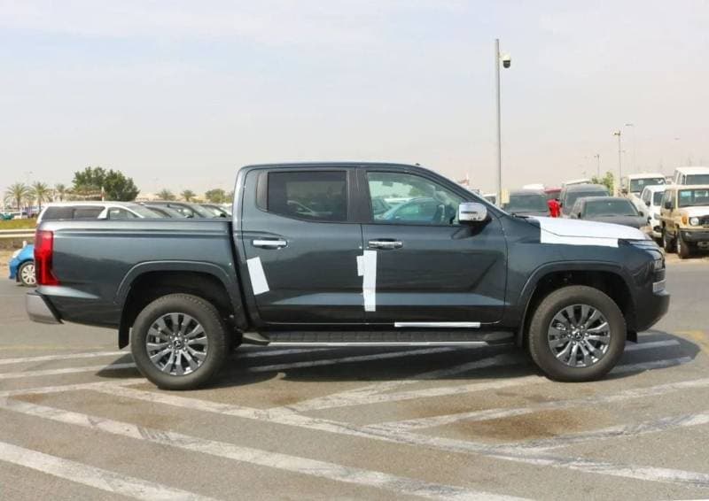 2026 Mitsubishi L200 thumbnail 6