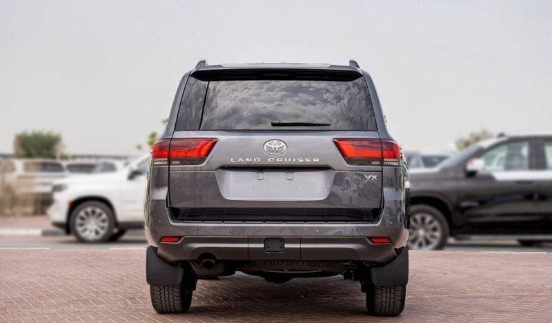 2024 Toyota Land Cruiser VX thumbnail 4