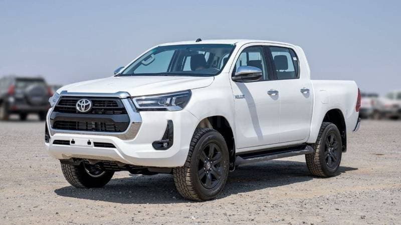 2024 Toyota Hilux SGLX thumbnail 3