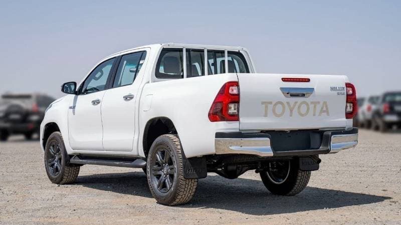 2024 Toyota Hilux SGLX thumbnail 6