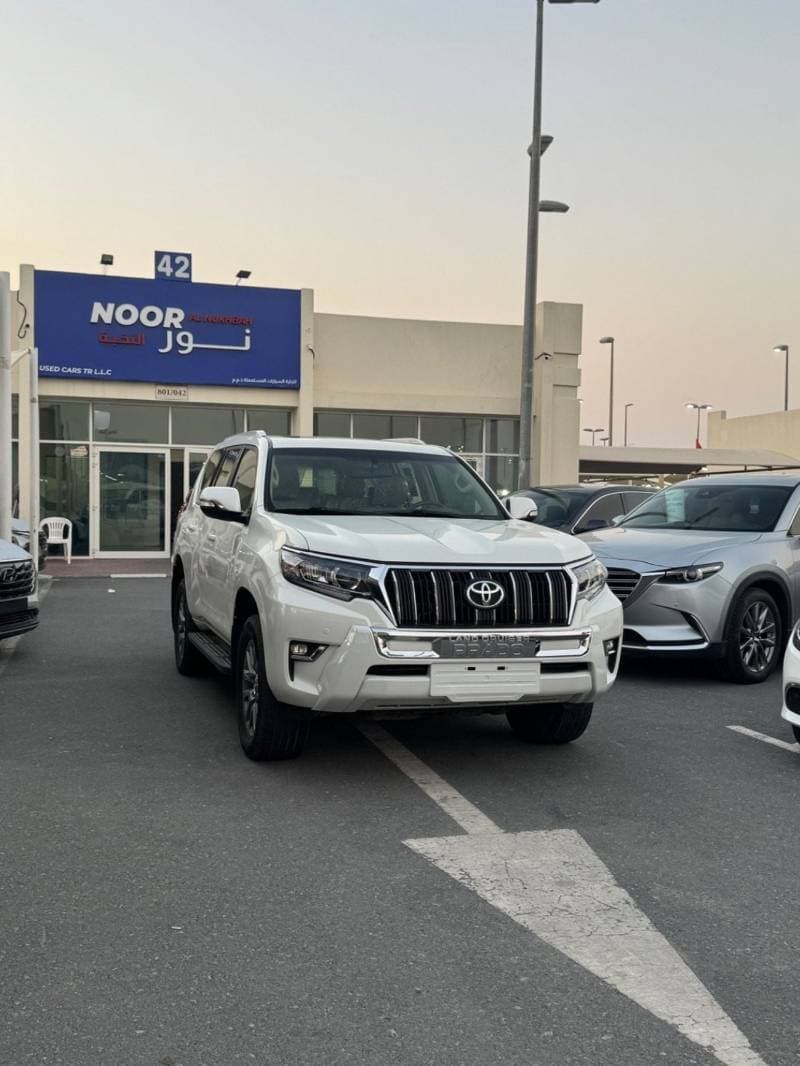 2019 Toyota Prado GXR thumbnail 7