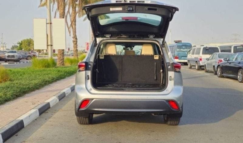 2024 Toyota Highlander LTD HEV thumbnail 7